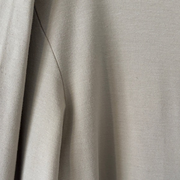 Club Monaco | long sleeved tee | xl - Picture 3 of 4